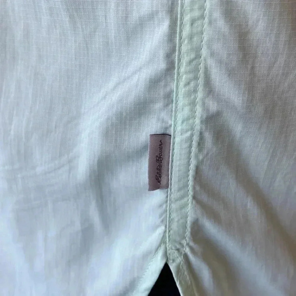 Eddie Bauer | Mountain Ripstop  Sleeveless Shirt - Picture 5 of 10